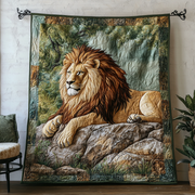 Golden Lion Quilted Blanket Christmas Bedroom Decor Gifts For Wild Animal Lovers - Bancroftclothings